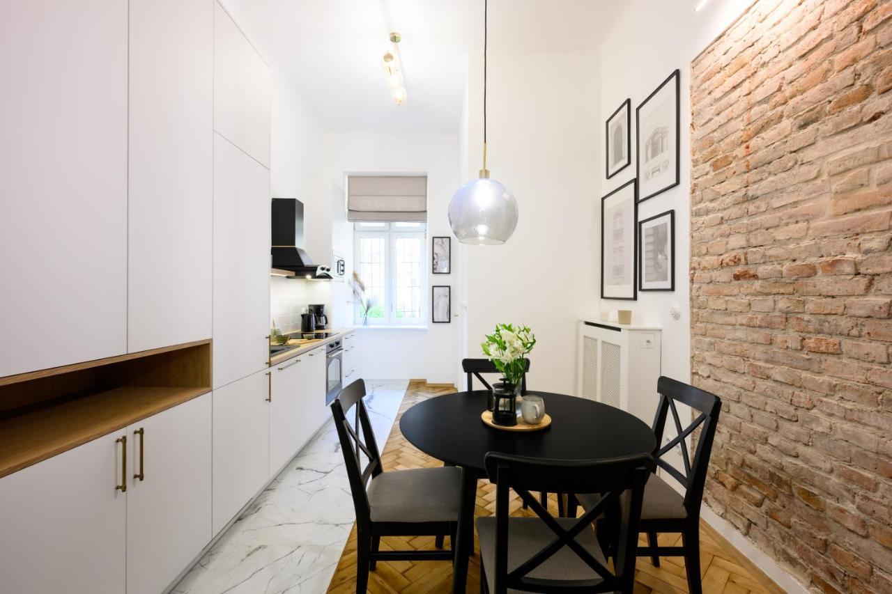 Native Apartments Dietla 71 Krakow Bagian luar foto
